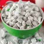 Grinch Muddy Buddies