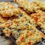 Crispy Spinach Dip Cheese Crisps