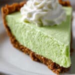 No Bake Grinch Pie
