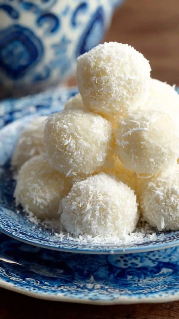 Sweetened Condensed Milk Snowballs