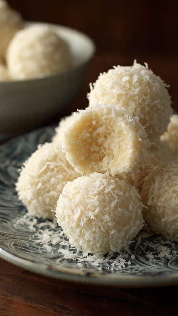 Sweetened Condensed Milk Snowballs