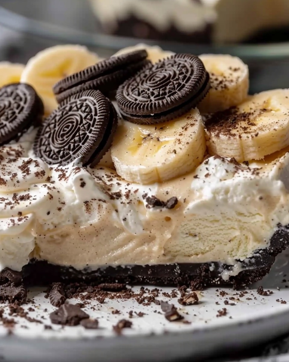 No Bake Banana Oreo Cream Pie