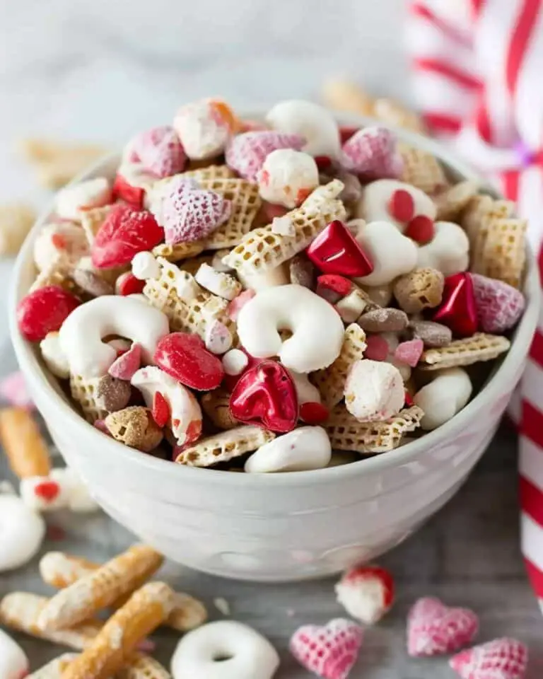 Valentine Chex Mix