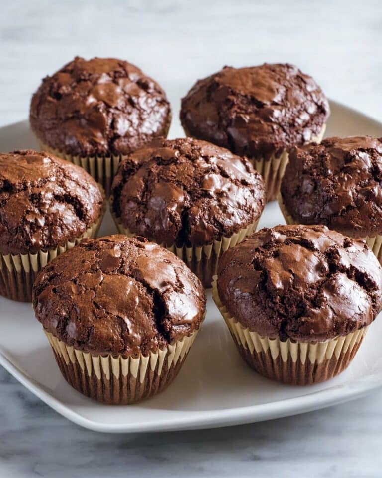 Triple-Chocolate Brownie Cups Recipe
