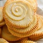 Buttery Melt-in-Your-Mouth Butter Cookies