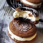 Cookie & Cream Cheesecake Cookies