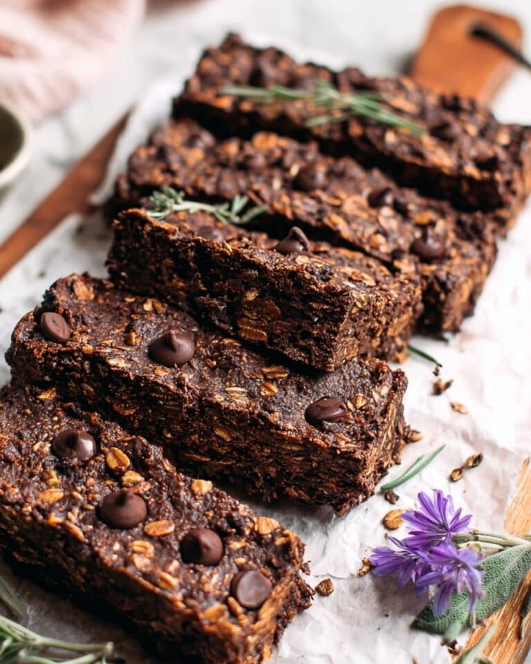 Chocolate Banana Black Bean Breakfast Bars Recipe