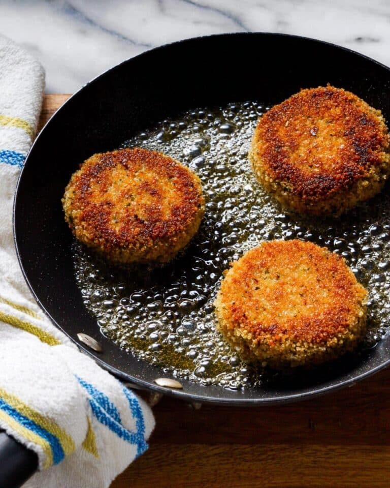 Golden Pan-Fried Haddock Fish Cakes with Dill and Lemon Recipe