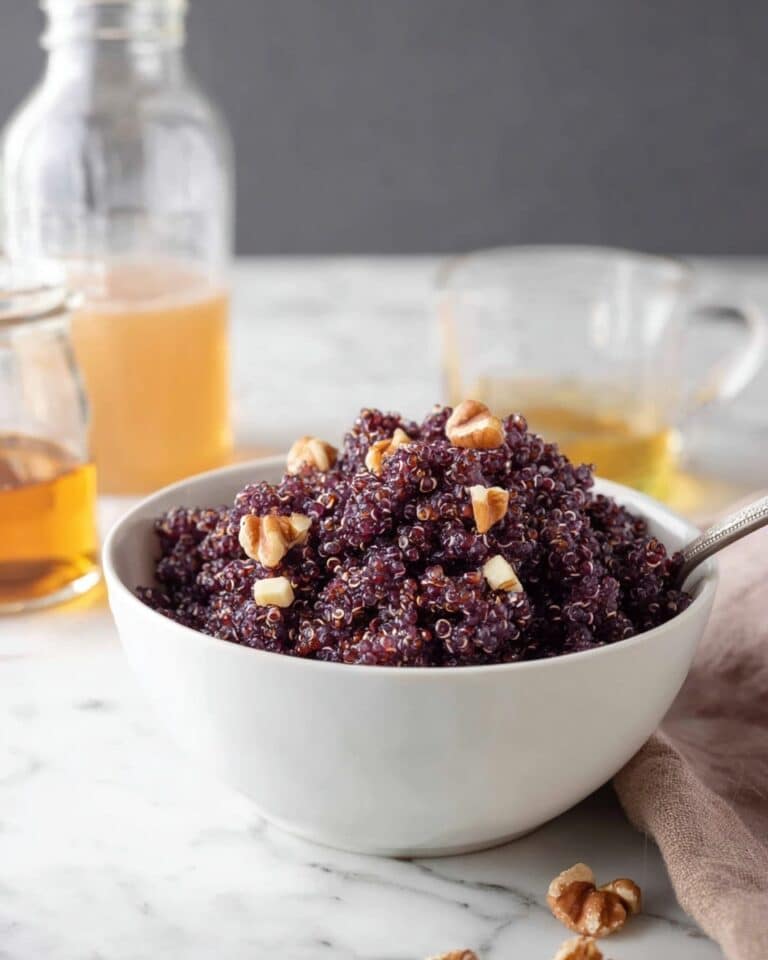 Blueberry Quinoa Breakfast Bowl Recipe