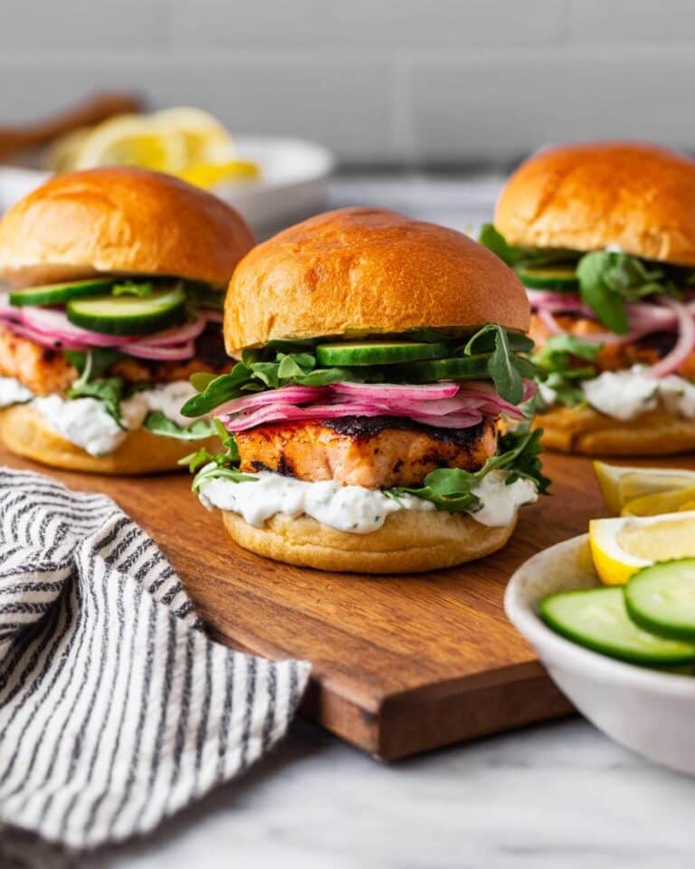 Easy Salmon Burgers Recipe